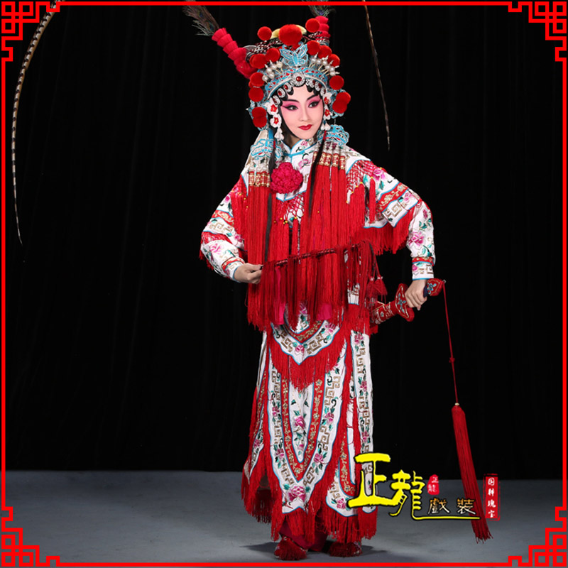 琼海刀马旦改容战父 软绉镶边女改良靠